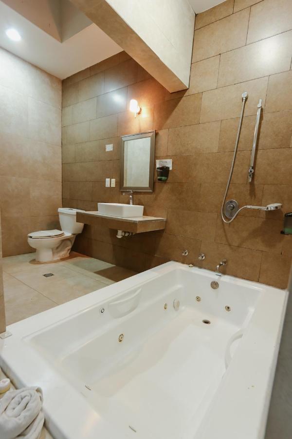 Auto Hotel Las Maravillas Santa Cruz Xoxocotlán Εξωτερικό φωτογραφία