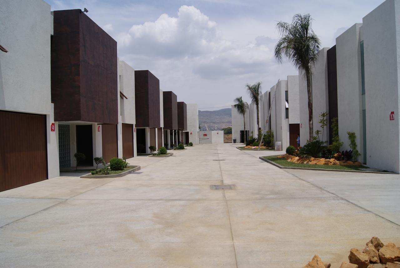 Auto Hotel Las Maravillas Santa Cruz Xoxocotlán Εξωτερικό φωτογραφία